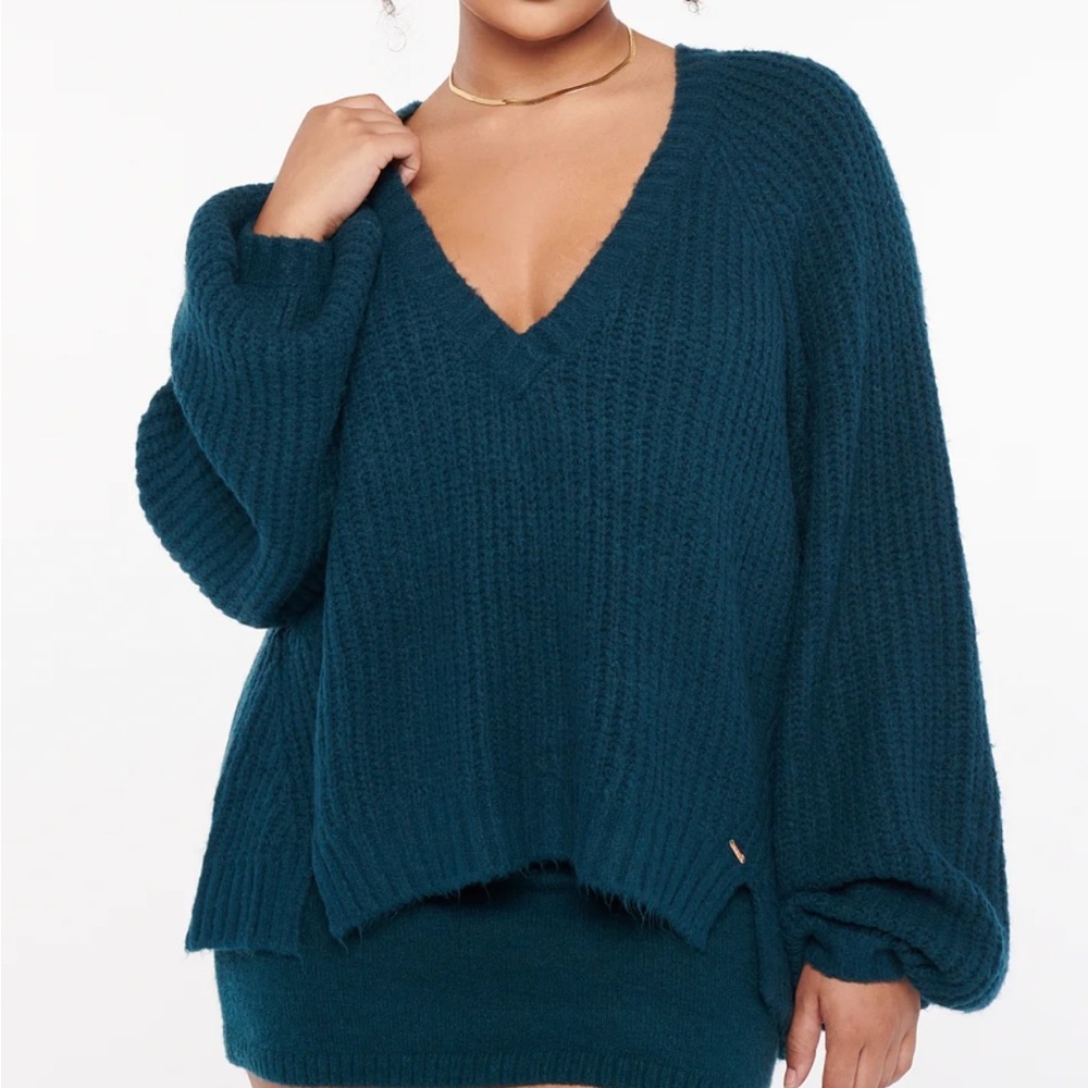 Savage X Fenty Fuzz Fit Knit V-Neck Sweater